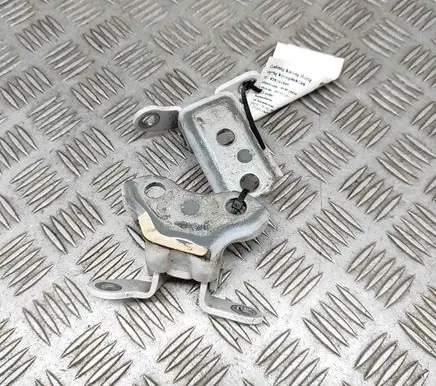 Toyota Auris E180 Rear door hinge set 687800H010 687600H010