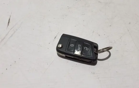 Volkswagen Taigo Ignition key/card 2G6959752BA
