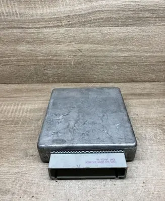 Ford Focus Engine control unit/module 1M5F12A650BF