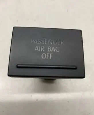 Volkswagen Touareg I Passenger airbag on/off switch 7L6919235B