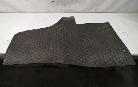 Volkswagen Transporter - Caravelle T5 Front floor mat 7H1061501041 7H1061501 7H1061501528