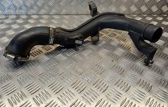 Volkswagen Golf VI Intercooler hose/pipe 5N0145770A 038906051C