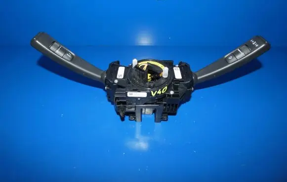 Volvo V40 Indicator stalk 31338763