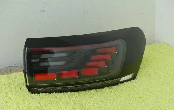 Rear/tail lights