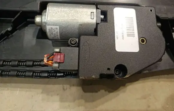 Chrysler Sebring (JS) Sunroof motor/actuator 2911771C07