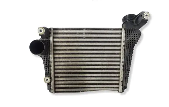Porsche Macan (95B) Intercooler radiator 95B145804E