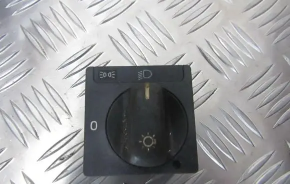Volvo S70 V70 V70 XC Light switch 8601773