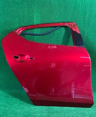 Mazda 3 Rear door
