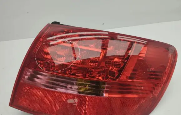 Audi A6 S6 C6 4F Rear/tail lights 89037056