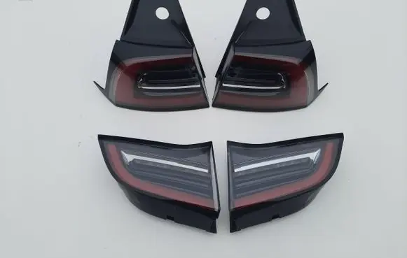Tesla Model Y Rear/tail lights set 150208800B 150208900B 150208700D