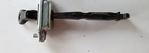 KIA Sorento Front door check strap stopper