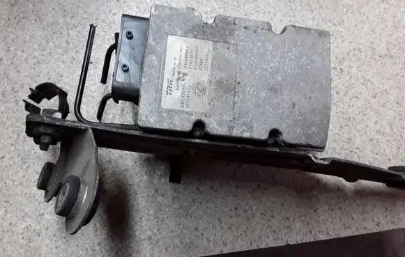 Alfa Romeo 159 ABS control unit/module 51804856 15314111A