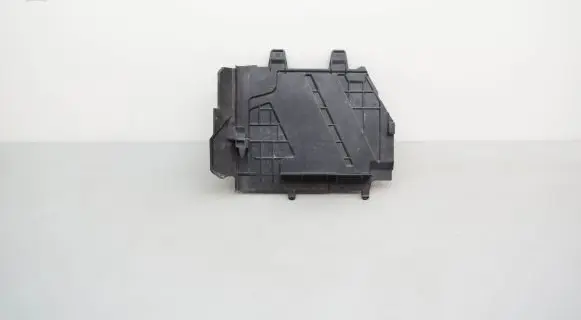 Mercedes-Benz A W177 Fuse box cover A2475459300