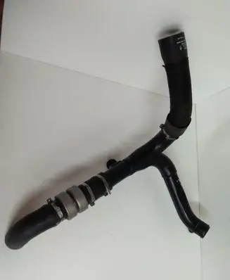 Maserati Ghibli Intercooler hose/pipe 670004878 670004156