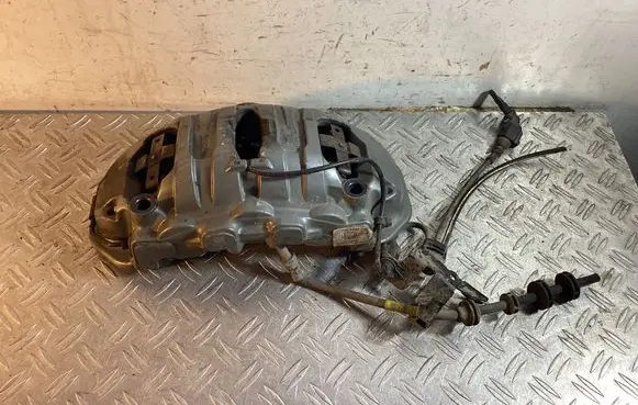 Porsche Macan (95B) Front brake caliper 95B615105CA
