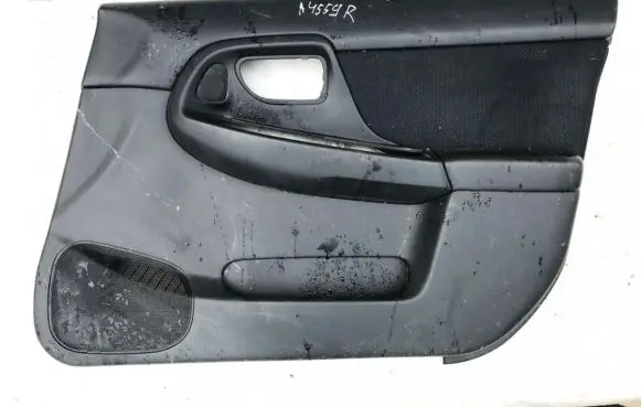 Subaru Impreza II Front door card panel trim 94235fe000
