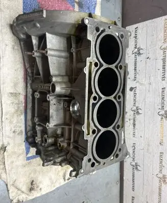 Mercedes-Benz C W205 Engine block R2740109902
