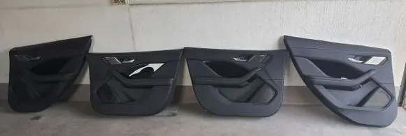 Jaguar I-Pace Loading door exterior handle/bracket T9290370710