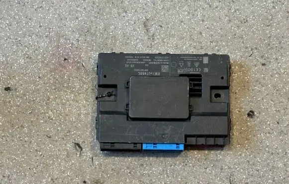 Audi A4 S4 B9 8W Gateway control module 8W7907468C