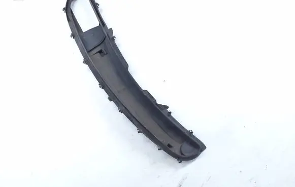 Mercedes-Benz R W251 Wiper trim 2518800805