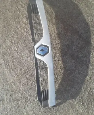 Renault Master II Front grill 8200426365