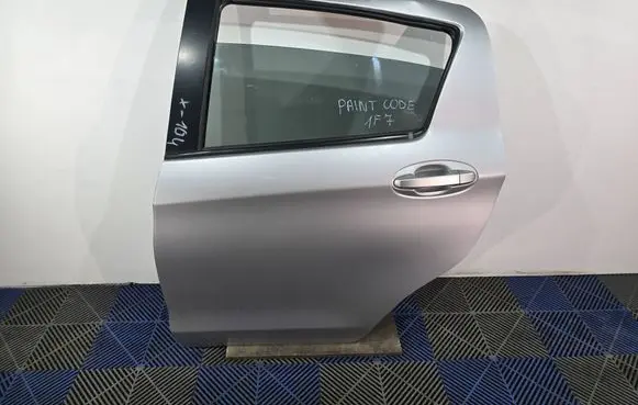 Toyota Yaris Rear door PAINTCODE1F7