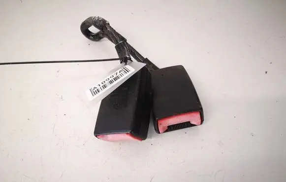 Volkswagen PASSAT B3 Rear seatbelt buckle 1J0857488C