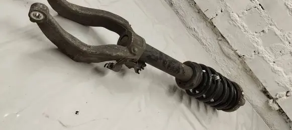 Volvo XC90 Front shock absorber/damper 31451830