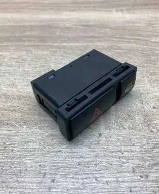 BMW 3 E46 Hazard light switch 8368920