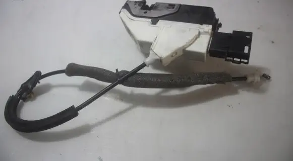 Peugeot Partner Front door lock