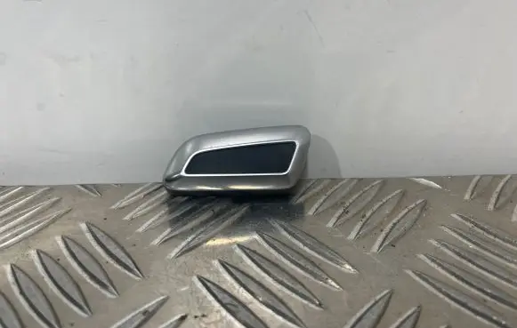 Audi Q5 SQ5 Other switches/knobs/shifts 8K0959815A