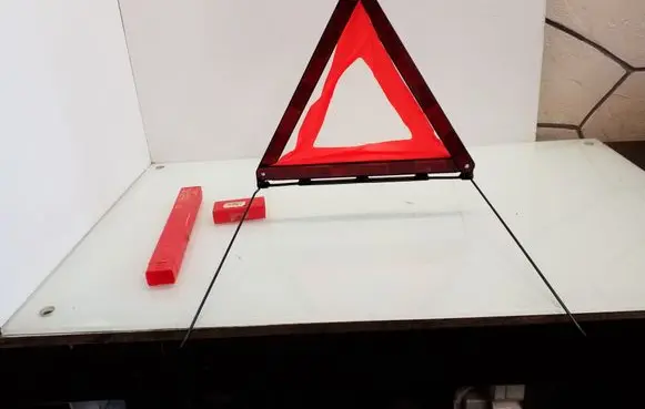 Emergency warning sign