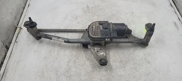 Volkswagen PASSAT B6 Front wiper linkage and motor 3C1955419