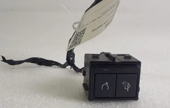 Jaguar E-Pace Switch for retractable tow bar GX6M14017AC J9C345423BCW