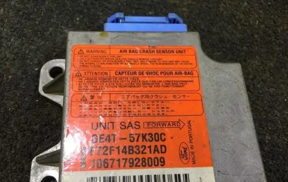 Mazda 626 Airbag control unit/module ge4t57k30c f72f14b321ad