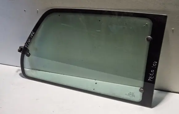 Peugeot 106 Rear side window 43R000464