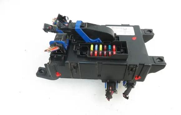 Fiat Punto (199) Central body control module 28050017 517817590