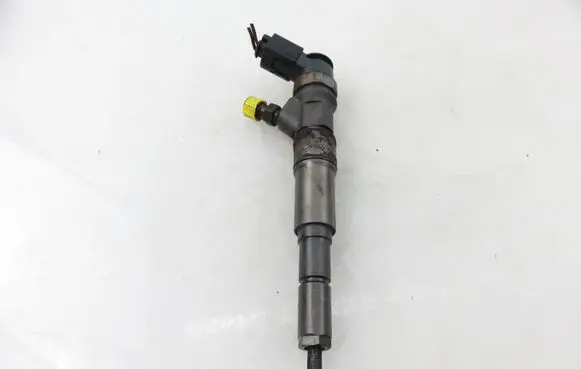 BMW 5 E60 E61 Fuel injector 0445110216 7793836