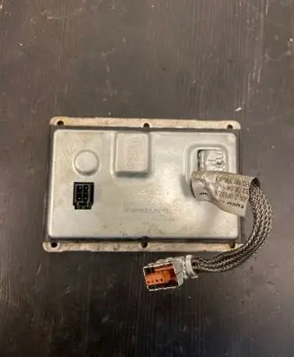 Volvo XC70 Xenon control unit/module 73160087J