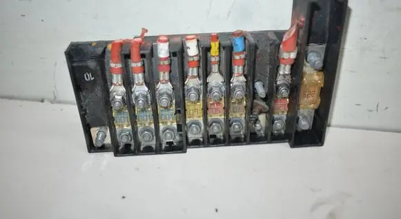 Volkswagen Transporter - Caravelle T5 Fuse module 7E6970187Q 7E6970187