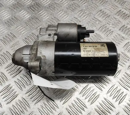 Mercedes-Benz C W205 Starter motor A6519062800 0001139065