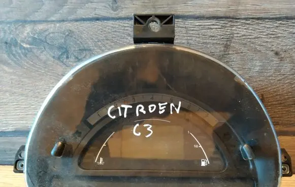 Citroen C3 Speedometer (instrument cluster)