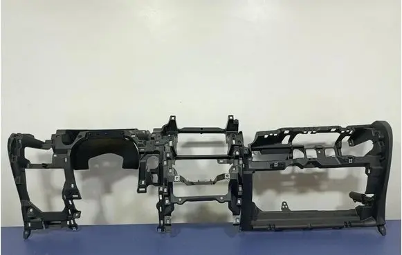 Toyota Verso-S Dashboard 553030F030