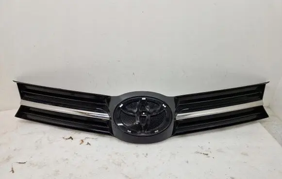 Toyota Proace Front bumper upper radiator grill