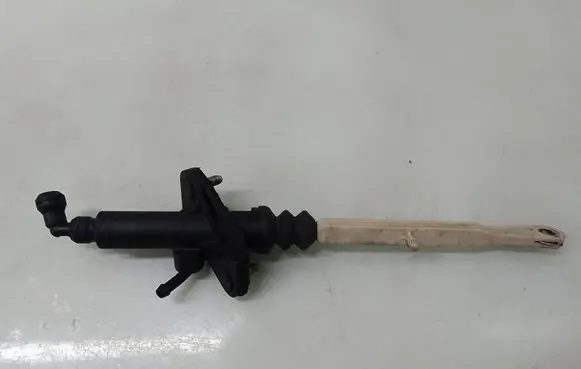 Clutch slave cylinder