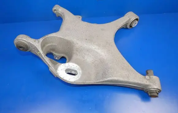 Volvo S90, V90 Rear control arm