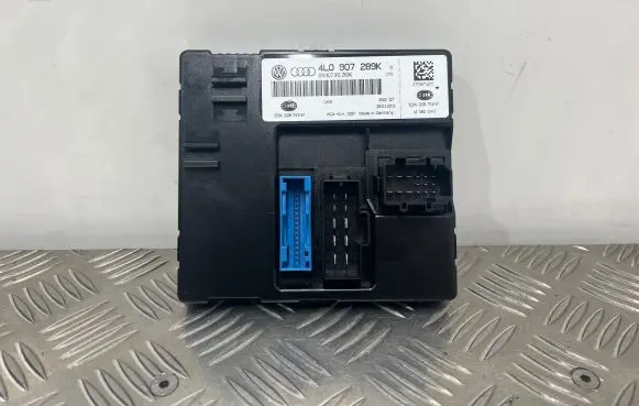 Audi Q7 4L Comfort/convenience module 4L0907289K 4L0910289K