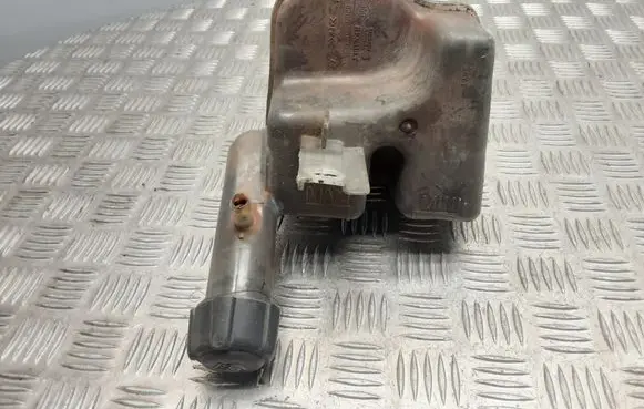 Renault Laguna II Coolant expansion tank/reservoir 8200008864