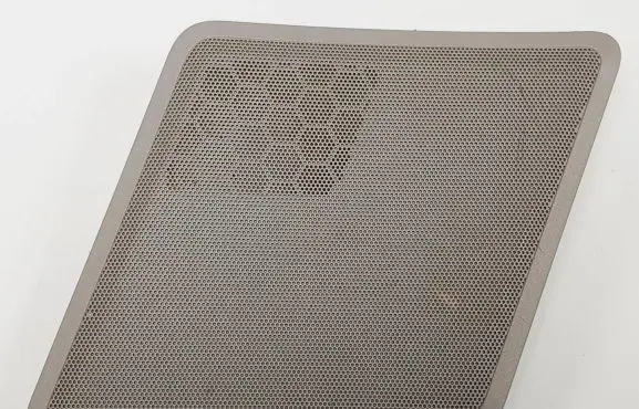 Volvo XC90 Rear door speaker cover trim 8641270