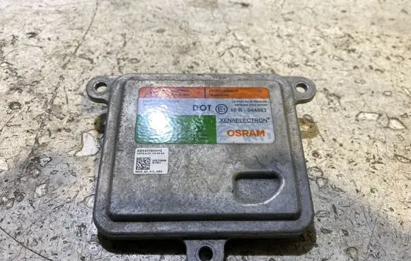 Land Rover Range Rover Sport L320 Headlight ballast module Xenon 044663 A84401900HQ 00270848